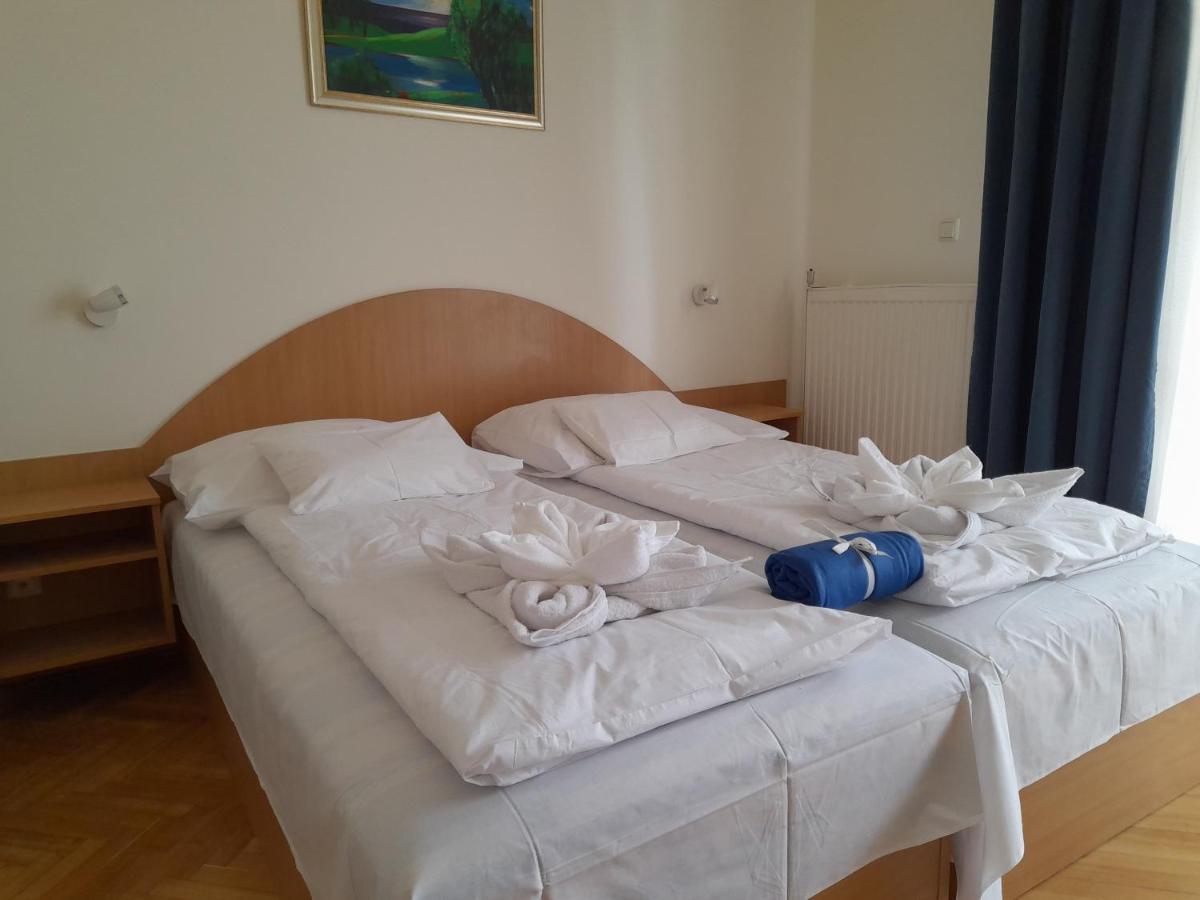 Nimrod Vendeghaz Hotel Hajdúszoboszló Exterior foto