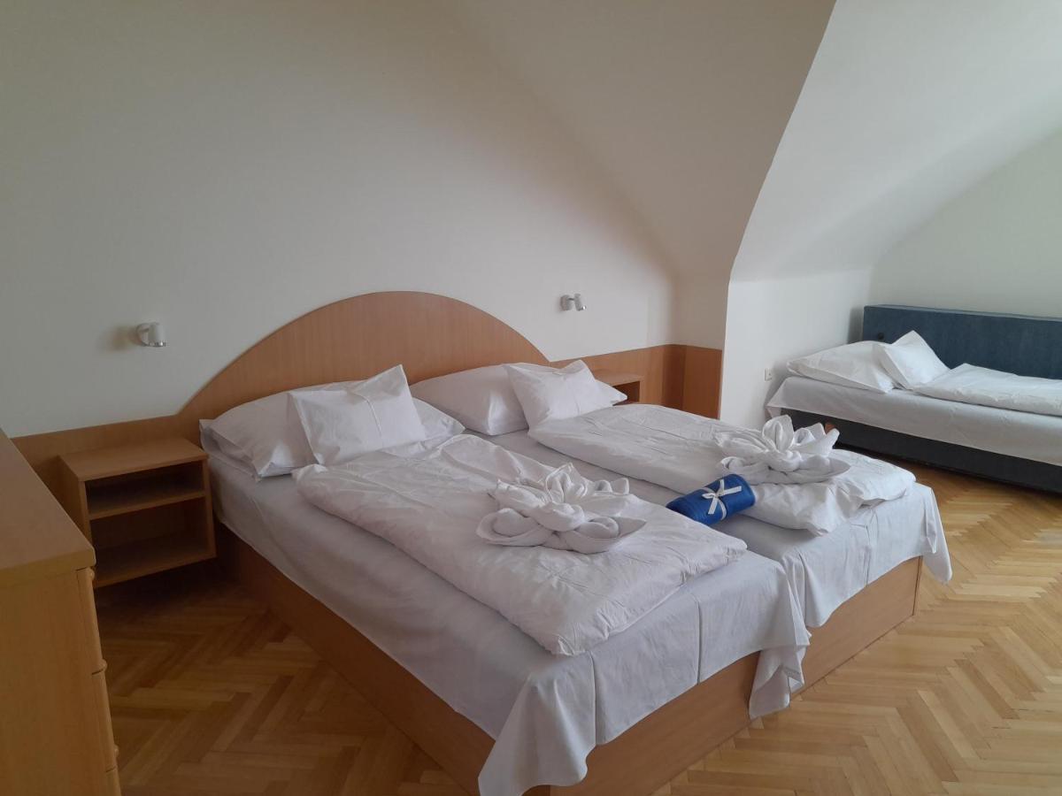 Nimrod Vendeghaz Hotel Hajdúszoboszló Exterior foto
