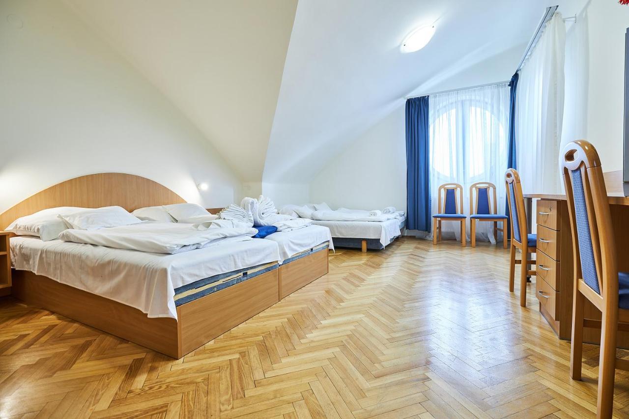 Nimrod Vendeghaz Hotel Hajdúszoboszló Exterior foto